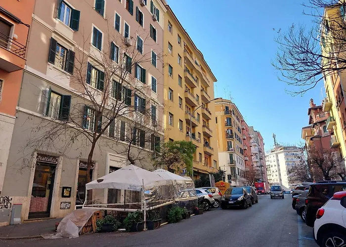 Apartment Etruria At San Giovanni By Halldis Rom